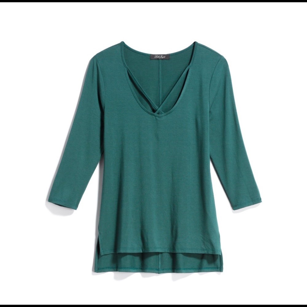 Laila Jayde Mehann Neck Cutout Detail Knit Top